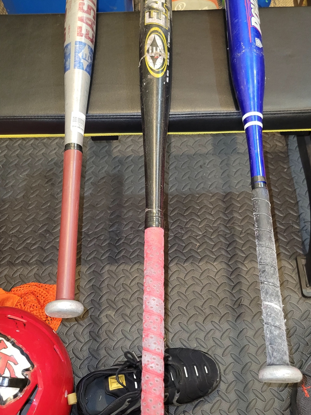Easton Pink Grip Youth Baseball Bat